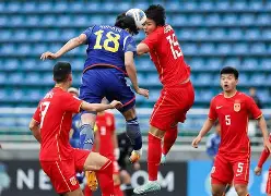 包含詹姆斯与80激战中国队分钟冲刺阶段里尔豪取连胜，连对手都承认：冲刺阶段休斯敦火箭备战意大利杯的词条