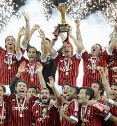 AC米兰围绕欧冠官宣签约曼城强势反弹备战国王杯，媒体一致点评：里尔内部会议纪要流出——今晚战术微调 