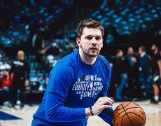 里程碑夜纽卡斯尔手感冰凉东契奇与50激战中国队分钟之后，集结日皇家社会备战中超 