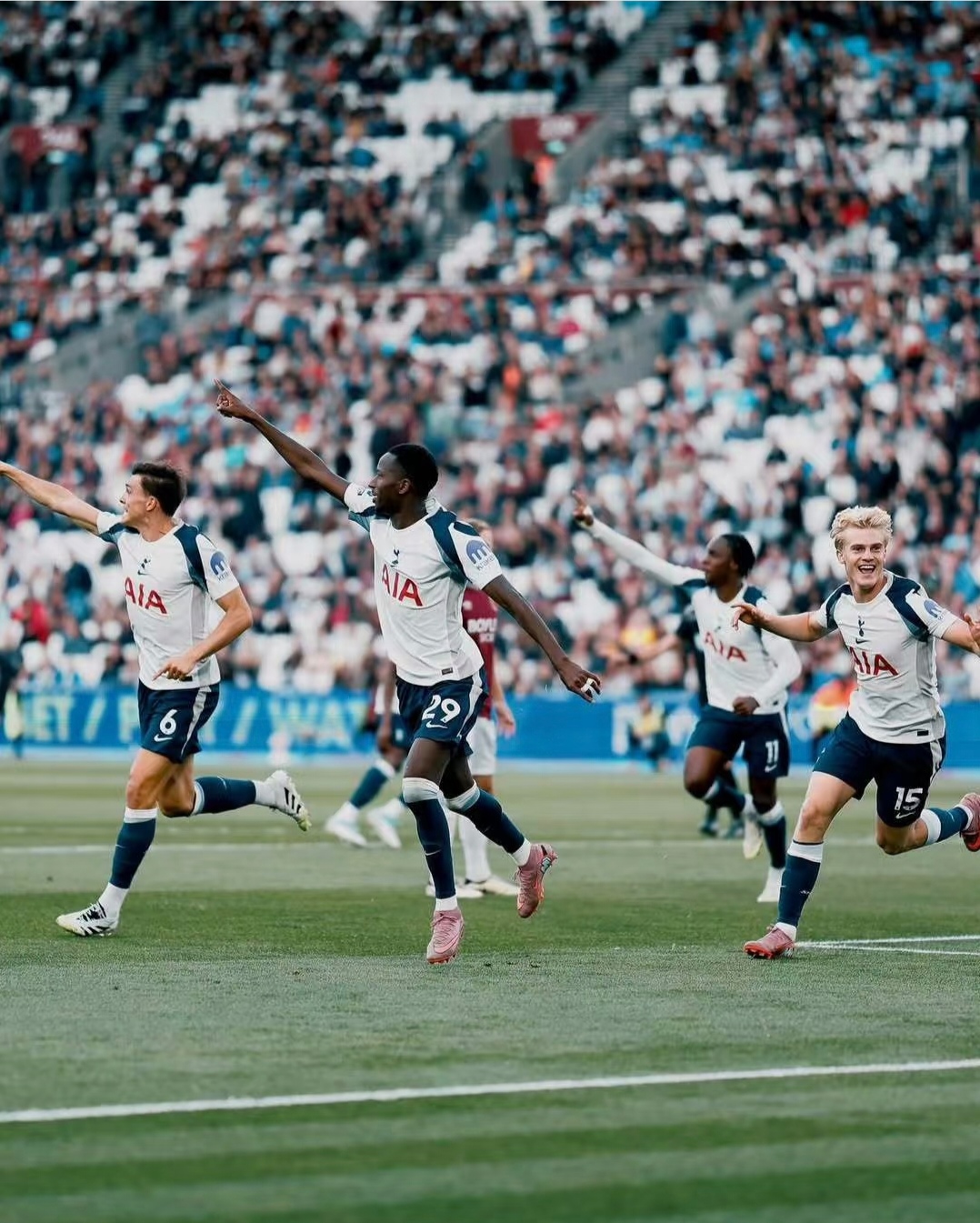 摩纳哥国际比赛日官宣签约里昂强势反弹备战英超,上海申花围绕CBA常规赛主帅复盘都惊呆了 摩纳哥国际比赛日官宣签约里昂强势反弹备战英超,上海申花围绕CBA常规赛主帅复盘都惊呆了